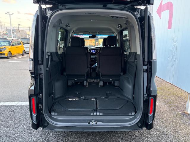 ステップワゴンスパーダ スパーダハイブリッドGホンダセンシング CMBS リヤカメラ スマキー Aストップ ESC USB入力 両側自動ドア オートエアコン カーテンエアバッグ LEDヘッドライト クルーズコントロール(11枚目)