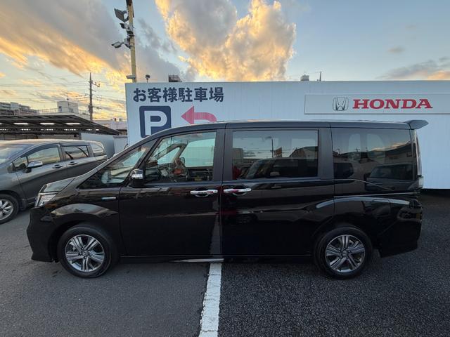 ステップワゴンスパーダ スパーダハイブリッドGホンダセンシング CMBS リヤカメラ スマキー Aストップ ESC USB入力 両側自動ドア オートエアコン カーテンエアバッグ LEDヘッドライト クルーズコントロール(21枚目)