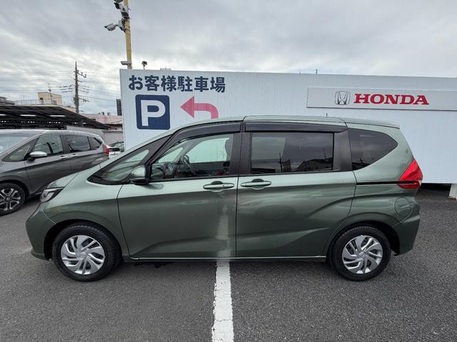 フリード Ｇ・ホンダセンシング　Ｆセグ　追突被害軽減ブレーキ　ｉストップ　Ｗエアバッグ　パワーウィンドウ　ベンチシート　アクティブクルーズコントロール　スマートキ　カーテンエアバッグ　カラーバックモニター（19枚目）