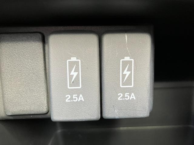 N-WGNカスタム GSS2トーンカラースタイルパッケージ クルコン Iストップ 横滑り防止 ナビTV スマートキー ETC オートエアコン キーフリー ABS ワンセグTV 盗難防止システム カーテンエアバッグ(16枚目)