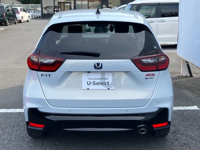 フィット e:HEVRS エアバッグ ナビ&TV パワーウィンドウ 助手席エアバッグ Dレコ フルセグテレビ LEDヘッドランプ セキュリティアラーム フルオートエアコン ETC装備 スマートキ DVD再生(27枚目)