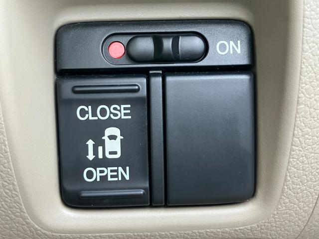 N-BOX G・Lパッケージ I-STOP ベンチ席 メンテナンスノート 全席PW AAC 横滑り防止 スマートキー ABS キーレスE パワーステアリング 片側電動両側スライドドア 運転席エアバッグ(13枚目)