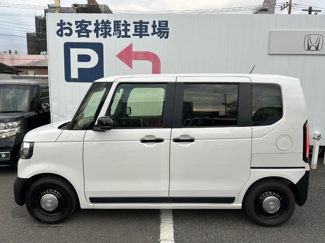 Ｎ－ＢＯＸジョイ ベースグレード　当社デモカー　踏み間違い防止装置　Ｂカメラ　横滑り防止機能　ＬＥＤランプ　点検記録簿　クルーズコントロール　パワーウィンドウ　前席シートヒーター　スマートキー　フルセグＴＶ　両側電動ドア　ベンチシート（24枚目）