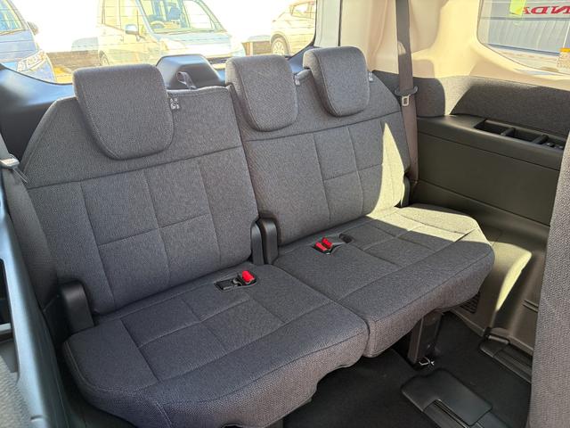 ステップワゴン e:HEVエアー 前後誤発進抑制 パワーステアリング 両側Pスライドドア 助手席エアバッグ USB接続 サイドカーテンエアバック パーキングセンサー LEDヘッドランプ クルコン エアコン ABS(11枚目)