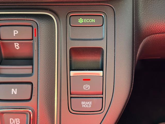 ステップワゴン e:HEVエアー 前後誤発進抑制 パワーステアリング 両側Pスライドドア 助手席エアバッグ USB接続 サイドカーテンエアバック パーキングセンサー LEDヘッドランプ クルコン エアコン ABS(16枚目)