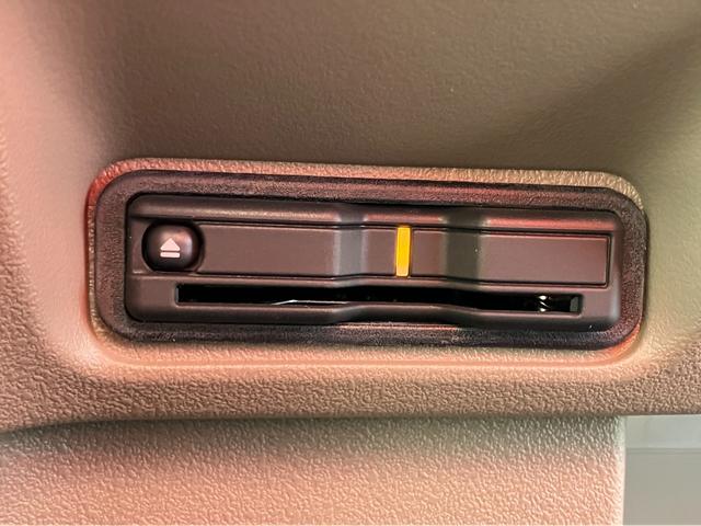 N-BOXジョイ ベースグレード 踏み間違い防止装置 Bカメラ 横滑り防止機能 LEDランプ 点検記録簿 クルーズコントロール パワーウィンドウ 前席シートヒーター スマートキー ドライブレコーダー フルセグTV(18枚目)