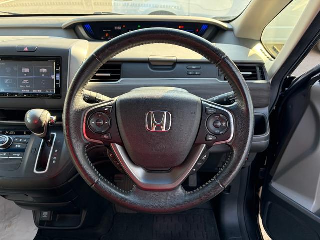 フリード G・ホンダセンシング Fセグ 追突被害軽減ブレーキ iストップ Wエアバッグ パワーウィンドウ ベンチシート アクティブクルーズコントロール スマートキ カーテンエアバッグ カラーバックモニター(7枚目)