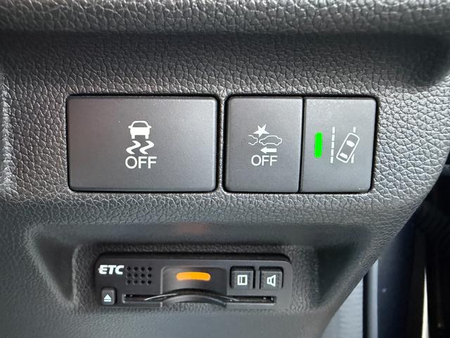 フリード G・ホンダセンシング Fセグ 追突被害軽減ブレーキ iストップ Wエアバッグ パワーウィンドウ ベンチシート アクティブクルーズコントロール スマートキ カーテンエアバッグ カラーバックモニター(17枚目)