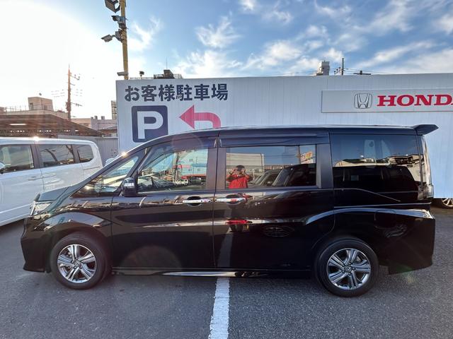 ステップワゴンスパーダ ｅ：ＨＥＶスパーダＧホンダセンシング　ウォークスルー　ＬＥＤライト　ドライブレコーダ　セキュリティアラーム　カーテンエアバック　横滑り防止装置　クルーズコントロール　Ｂカメラ　ＵＳＢ接続　フルセグ（20枚目）