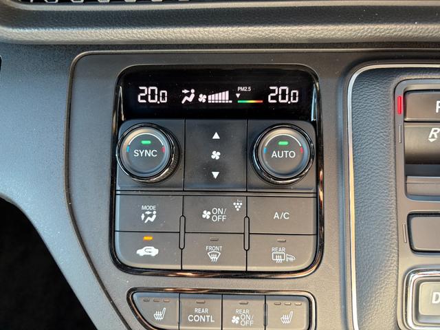 ステップワゴン ｅ：ＨＥＶスパーダ　マルチカメラ　デュアルエアコン　フルオートエアコン　ＥＳＣ　シートヒータ　キーフリー　ＬＥＤヘッドランプ　イモビ　ＡＢＳ　リアカメラ　スマートキ　ＵＳＢポート　クルーズコントロール（17枚目）