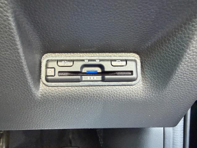 ステップワゴン ｅ：ＨＥＶスパーダ　マルチカメラ　デュアルエアコン　フルオートエアコン　ＥＳＣ　シートヒータ　キーフリー　ＬＥＤヘッドランプ　イモビ　ＡＢＳ　リアカメラ　スマートキ　ＵＳＢポート　クルーズコントロール（20枚目）