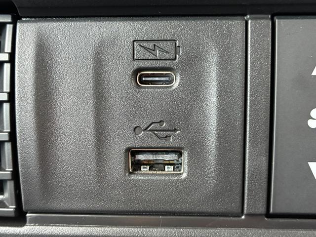 Ｎ－ＢＯＸカスタム ベースグレード　当社デモカーＨｏｎｄａＳＥＮＳＩＮＧ７インチＴＦＴ液晶メーター充電用ＵＳＢジャック電子制御パーキングブレーキオートブレーキホールド機能両側電動スライドドア　Ｗ電動ドア　ＵＳＢ接続　ＣＭＢＳ　Ｄレコ（14枚目）