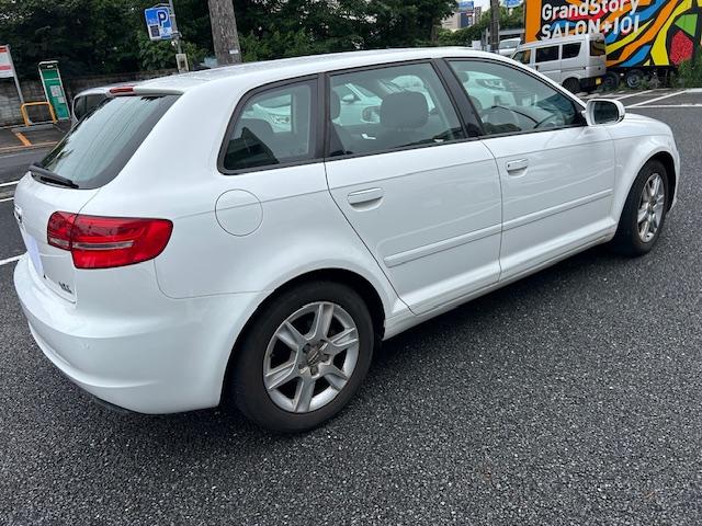 Ａ３ スポーツバック１．４ＴＦＳＩ　ナビ　バックカメラ　ＥＴＣ　純正アルミ　タイヤ２０２５．６交換済　クリアランスソナー　ターボ＋スーパーチャージャー（15枚目）