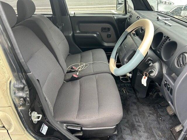 ネイキッド Fスターエディション クリームカラー LEDライト(16枚目)