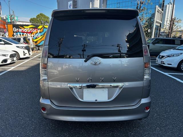 ヴォクシー Ｚ　煌ＩＩ　ナビ　バックカメラ　ＥＴＣ（7枚目）