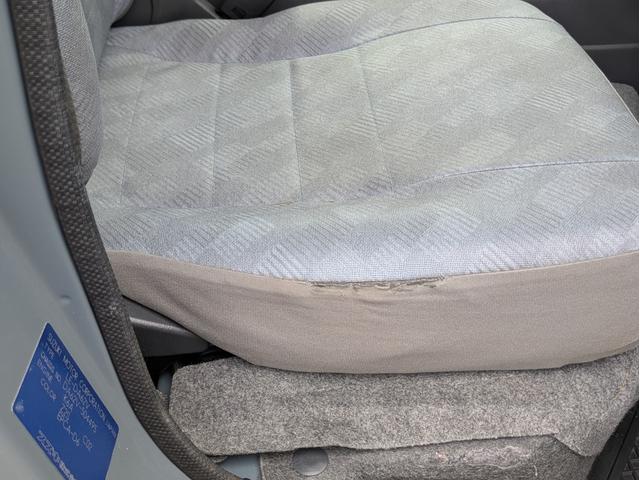エブリイ ＰＣ　軽バンカスタム　車中泊　マットペイント　アウトドア仕様　キャンプ　釣り　サーフィン　アクティブスタイル　バンライフ　アウトドアカスタム　バンカスタム　フルフラット　キャンプバン　サーフトリップ（18枚目）
