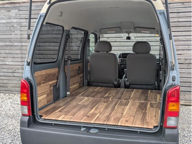エブリイ ＰＣ　軽バンカスタム　車中泊　マットペイント　アウトドア仕様　キャンプ　釣り　サーフィン　アクティブスタイル　バンライフ　アウトドアカスタム　バンカスタム　フルフラット　キャンプバン　サーフトリップ（39枚目）
