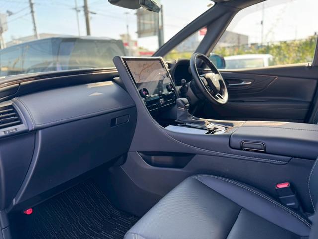 アルファード Ｚ　モデリスタフルエアロ　ムーンＲ　モデリスタマフラー　全方位Ｍ　両側電動スライドドア　ＡｐｐｌｅＣａｒＰｌａｙ　シートＨ＆シートＶ　ステアリングＨ　ＤＩミラー　リアフィルム　スペアタイヤ　ＥＴＣ２．０（41枚目）