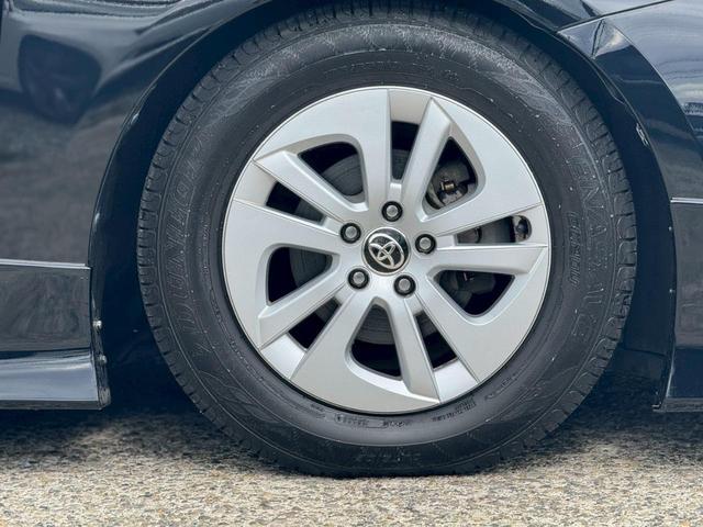 プリウス Ｓ　トヨタセーフティーセンス　バックガイドモニター　Ｂｌｕｅｔｏｏｔｈ接続　ＬＥＤヘッドライト　オートクルーズコントロール　ハンズフリー　オートマチックハイビーム　プッシュスタート　フルセグナビ　ＥＴＣ（31枚目）