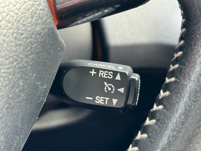 シエンタ 後期型 両側Pスライドドア 雹害 トヨタセーフティセンス 社外15インチAW レーンキープアシスト クルーズコントロール タイプC給電 プッシュスタート オートレベリング機能付きLEDヘッドライト(10枚目)