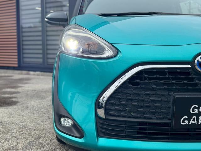 シエンタ 後期型 両側Pスライドドア 雹害 トヨタセーフティセンス 社外15インチAW レーンキープアシスト クルーズコントロール タイプC給電 プッシュスタート オートレベリング機能付きLEDヘッドライト(15枚目)