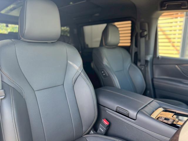 アルファードハイブリッド Ｚ　ワンオーナー　両側Ｐスラ　ムーンルーフ　革シート　ＴＳＳ　ＢＳＭ　パノラミックビューＭ　シートＨ＆ベンチレーション　デジタルインナーＭ　前後ドラレコ　３眼ＬＥＤヘッドランプ　電動ロールサンシェード（51枚目）