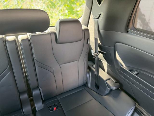 アルファードハイブリッド Ｚ　ワンオーナー　両側Ｐスラ　ムーンルーフ　革シート　ＴＳＳ　ＢＳＭ　パノラミックビューＭ　シートＨ＆ベンチレーション　デジタルインナーＭ　前後ドラレコ　３眼ＬＥＤヘッドランプ　電動ロールサンシェード（59枚目）