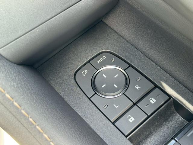 アルファードハイブリッド Ｚ　ワンオーナー　両側Ｐスラ　ムーンルーフ　革シート　ＴＳＳ　ＢＳＭ　パノラミックビューＭ　シートＨ＆ベンチレーション　デジタルインナーＭ　前後ドラレコ　３眼ＬＥＤヘッドランプ　電動ロールサンシェード（63枚目）