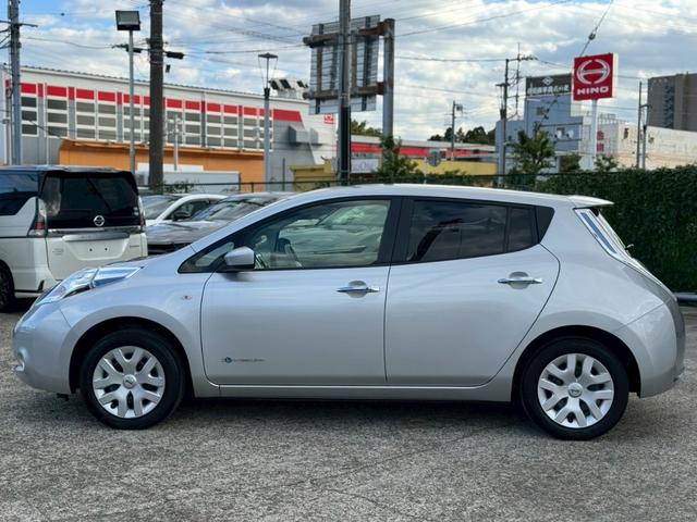 リーフ X(30kwh) 電気自動車 12セグ 前席シートヒーター ステアリングヒーター 充電コード有 ビルトインETC 純正ナビ フルセグTV オートクルーズコントロール Bluetooth接続 プッシュスタート(21枚目)