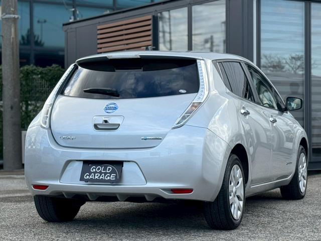 リーフ X(30kwh) 電気自動車 12セグ 前席シートヒーター ステアリングヒーター 充電コード有 ビルトインETC 純正ナビ フルセグTV オートクルーズコントロール Bluetooth接続 プッシュスタート(23枚目)