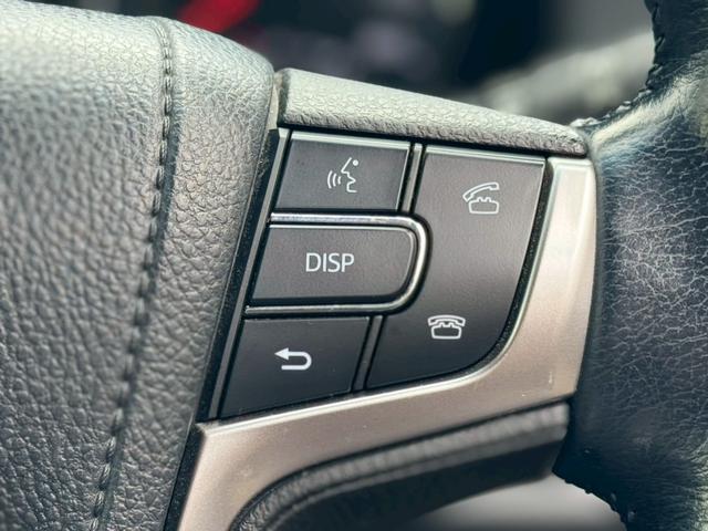 クラウンハイブリッド 　コーナーポール　ドライブレコーダー　シートヒーター　Ｐシート　フルセグＴＶ　純正１８インチアルミホイール　純正ナビ　Ｂカメラ　Ｂｌｕｅｔｏｏｔｈ接続　ＵＳＢ接続　ビルトインＥＴＣ　イージークローザー（18枚目）