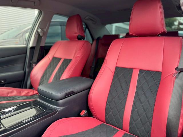 クラウンハイブリッド 　コーナーポール　ドライブレコーダー　シートヒーター　Ｐシート　フルセグＴＶ　純正１８インチアルミホイール　純正ナビ　Ｂカメラ　Ｂｌｕｅｔｏｏｔｈ接続　ＵＳＢ接続　ビルトインＥＴＣ　イージークローザー（32枚目）