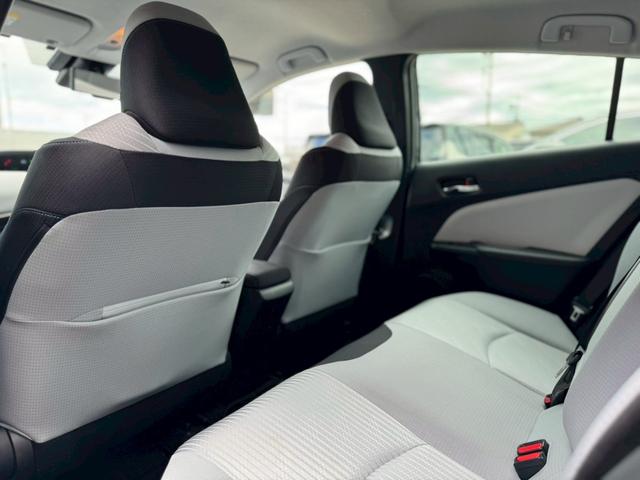 プリウス Ａ　モデリスタ（Ｆ・Ｓ・ＬＥＤデイライト）ＴＲＤ（Ｒ・ＲＳ・Ｆガーニッシュ・マフラー）デジタルインナーミラー　ＴＳＳ　ＢＳＭ　Ｐシート　純正９インチフルセグナビ　ＥＴＣ２．０　社外１７インチＡＷ　Ｃソナー（37枚目）