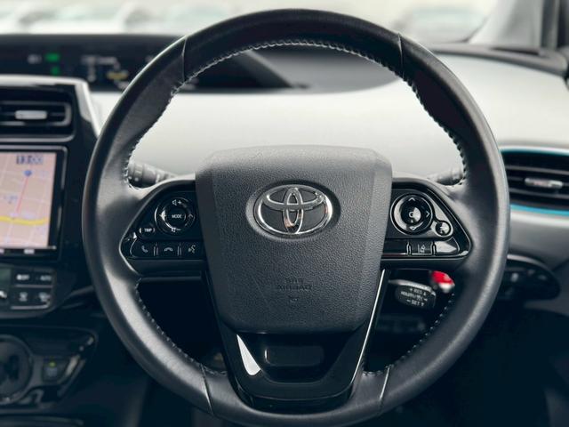 プリウス Ａ　モデリスタ（Ｆ・Ｓ・ＬＥＤデイライト）ＴＲＤ（Ｒ・ＲＳ・Ｆガーニッシュ・マフラー）デジタルインナーミラー　ＴＳＳ　ＢＳＭ　Ｐシート　純正９インチフルセグナビ　ＥＴＣ２．０　社外１７インチＡＷ　Ｃソナー（39枚目）