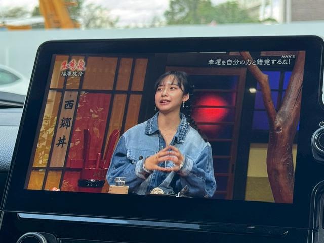 シエンタ ハイブリッドG 純正10.5インチナビ バックカメラ シートヒーター ステアリングヒーター 両側電動スライドドア BSM LEDヘッドライト アップルカープレイ フルセグTV ETC PCS クリアランスソナー(10枚目)