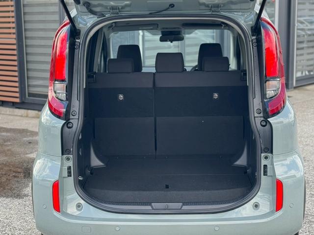 シエンタ ハイブリッドG 純正10.5インチナビ バックカメラ シートヒーター ステアリングヒーター 両側電動スライドドア BSM LEDヘッドライト アップルカープレイ フルセグTV ETC PCS クリアランスソナー(31枚目)