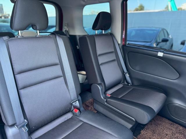 セレナ ハイウェイスター　プロパイロット　両側パワースライドドア　デジタルインナーミラー　アラウンドビューモニター　ＬＥＤヘッドライト＆フォグ　純正１６インチＡＷ　Ｂｌｕｅｔｏｏｔｈ接続　後席ロールサンシェード　バックモニター（41枚目）