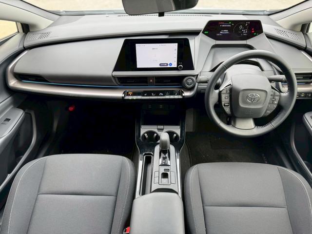 プリウス Z モデリスタエアロ パノラミックビューモニター シートヒーター バックカメラ ブラインドスポットモニター TV ETC アップルカープレイ クリアランスソナー PCS PKSB AC100V(2枚目)