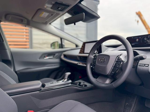 プリウス Z モデリスタエアロ パノラミックビューモニター シートヒーター バックカメラ ブラインドスポットモニター TV ETC アップルカープレイ クリアランスソナー PCS PKSB AC100V(37枚目)