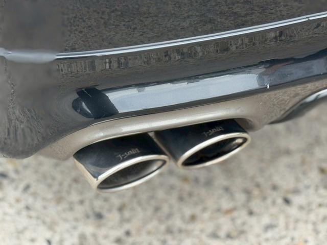 クラウンハイブリッド アスリートG サンルーフ 前後モデリスタエアロ J-uNit4本出しマフラー 純正ナビ パノラミックビューモニター 純正18インチAW メモリー機能パワーシート HIDヘッドライト&フォグ Bluetooth接続(10枚目)