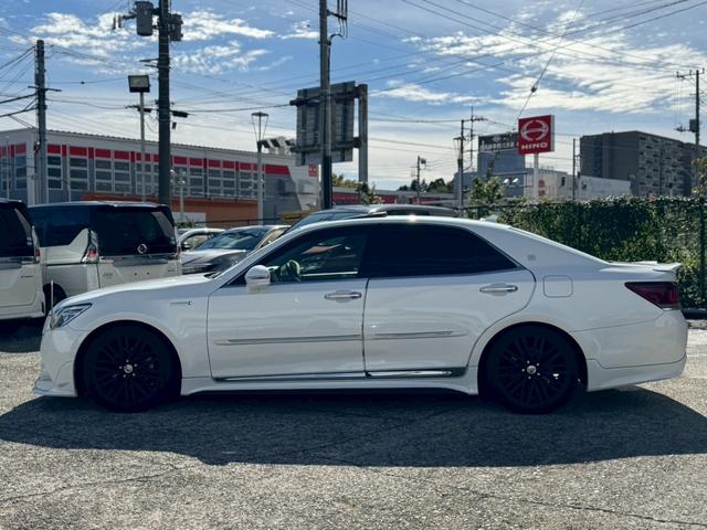 クラウンハイブリッド アスリートS サンルーフ 前席パワーシート シートヒーター 純正ナビ 純正18インチAW クルーズコントロール バックカメラ ドライブレコーダー クリアランスソナー ビルトインETC HIDヘッドライト&フォグ(27枚目)