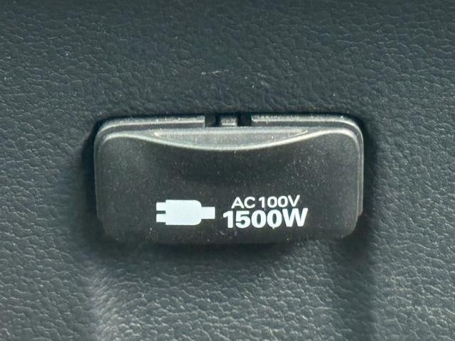 プリウス Sツーリングセレクション ワンオーナー モデリスタエアロ デイライト シートヒーター レザーシート トヨタセーフティーセンス 純正9インチフルセグナビ AC100V電源 LEDヘッドライト&フォグ 純正17インチAW Bカメラ(21枚目)