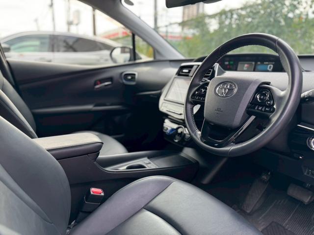 プリウス Sツーリングセレクション ワンオーナー モデリスタエアロ デイライト シートヒーター レザーシート トヨタセーフティーセンス 純正9インチフルセグナビ AC100V電源 LEDヘッドライト&フォグ 純正17インチAW Bカメラ(34枚目)