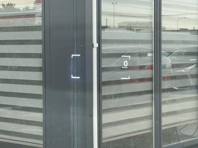 セレナ e-パワー ルキシオン 革シート プロパイロット インテリジェントルームM アラウンドビューM シートH HUD BSM ETC2.0 純正16インチAW LEDヘッドライト&フォグ Bluetooth フルセグTV(14枚目)