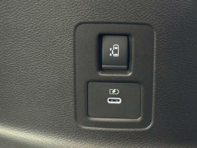 セレナ e-パワー ルキシオン 革シート プロパイロット インテリジェントルームM アラウンドビューM シートH HUD BSM ETC2.0 純正16インチAW LEDヘッドライト&フォグ Bluetooth フルセグTV(24枚目)