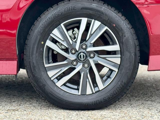 セレナ e-パワー ルキシオン 革シート プロパイロット インテリジェントルームM アラウンドビューM シートH HUD BSM ETC2.0 純正16インチAW LEDヘッドライト&フォグ Bluetooth フルセグTV(26枚目)