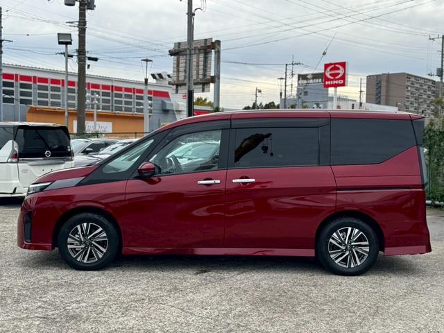 セレナ e-パワー ルキシオン 革シート プロパイロット インテリジェントルームM アラウンドビューM シートH HUD BSM ETC2.0 純正16インチAW LEDヘッドライト&フォグ Bluetooth フルセグTV(30枚目)