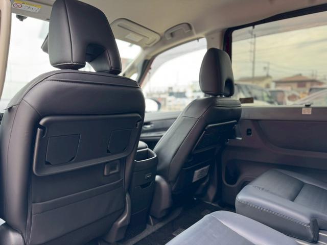 セレナ e-パワー ルキシオン 革シート プロパイロット インテリジェントルームM アラウンドビューM シートH HUD BSM ETC2.0 純正16インチAW LEDヘッドライト&フォグ Bluetooth フルセグTV(42枚目)