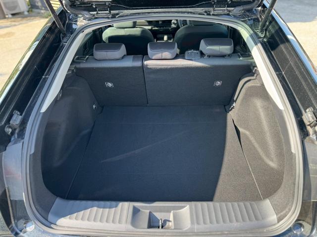 プリウス Ｕ　純正ナビ　フルセグＴＶ　Ｂカメラ　アップルカープレイ　ステアリングヒーター　ドラレコ前後　ＡＣ１００Ｖ　ＥＴＣ２．０　純正１７インチホイール　ＬＥＤヘッドライト　クリアランスソナー　ＢＳＭ　ＰＣＳ（32枚目）