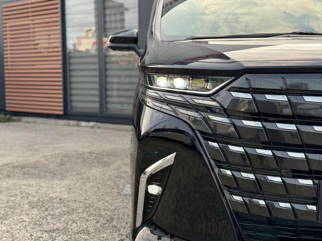 アルファード Ｚ　左右独立ムーンルーフ　ユニバーサルステップ　前席シートＨ＆ベンチレーション　両側Ｐスライド　革シート　ＨＵＤ　ＴＳＳ　ＢＳＭ　デジタルインナーＭ　後席電動ロールサンシェード　純正１４インチフルセグナビ（38枚目）